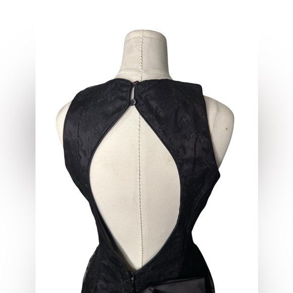 Gunne Sax Black Lace Vintage  Midi Open back Dress with bow - Picture 5 of 12